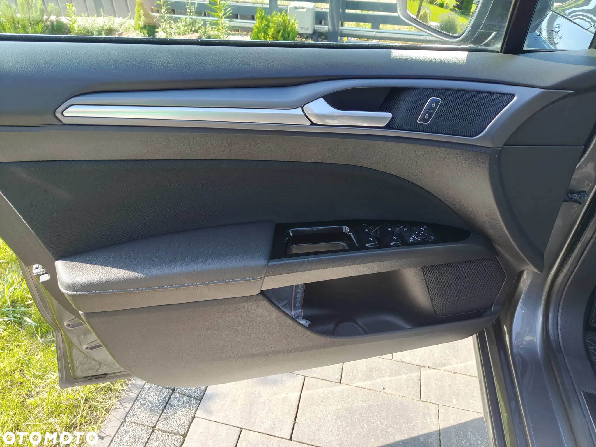Ford Mondeo 2.0 TDCi Titanium - 18