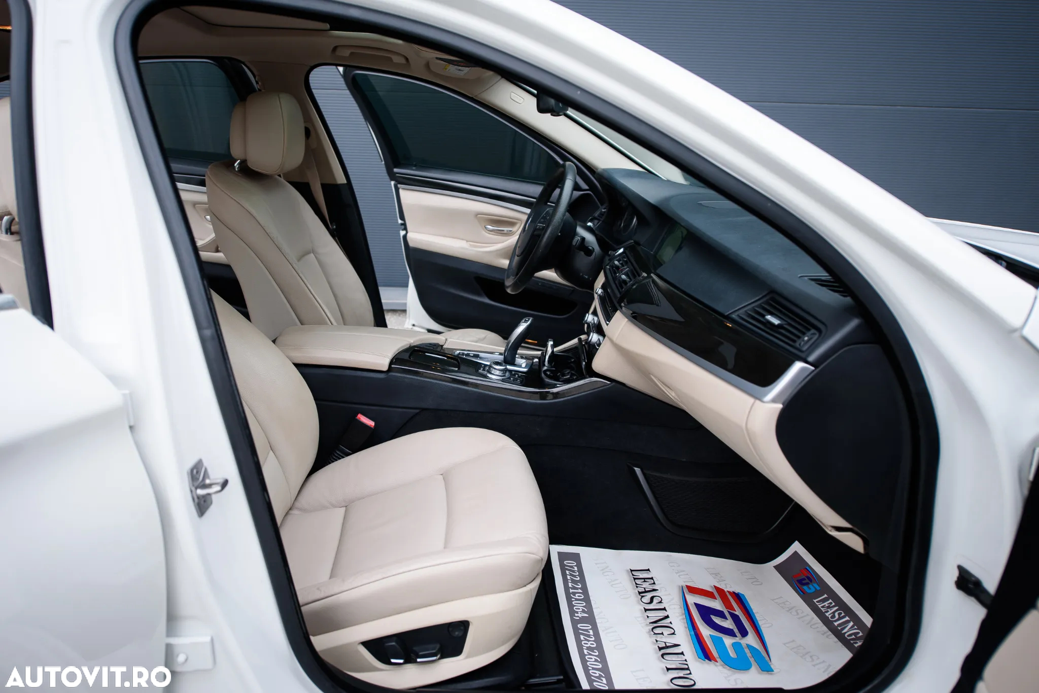 BMW Seria 5 528i Aut. - 9