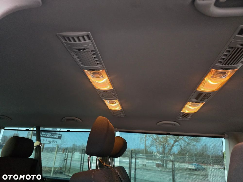 Volkswagen Caravelle 2.0 TDI L2 Highline - 33