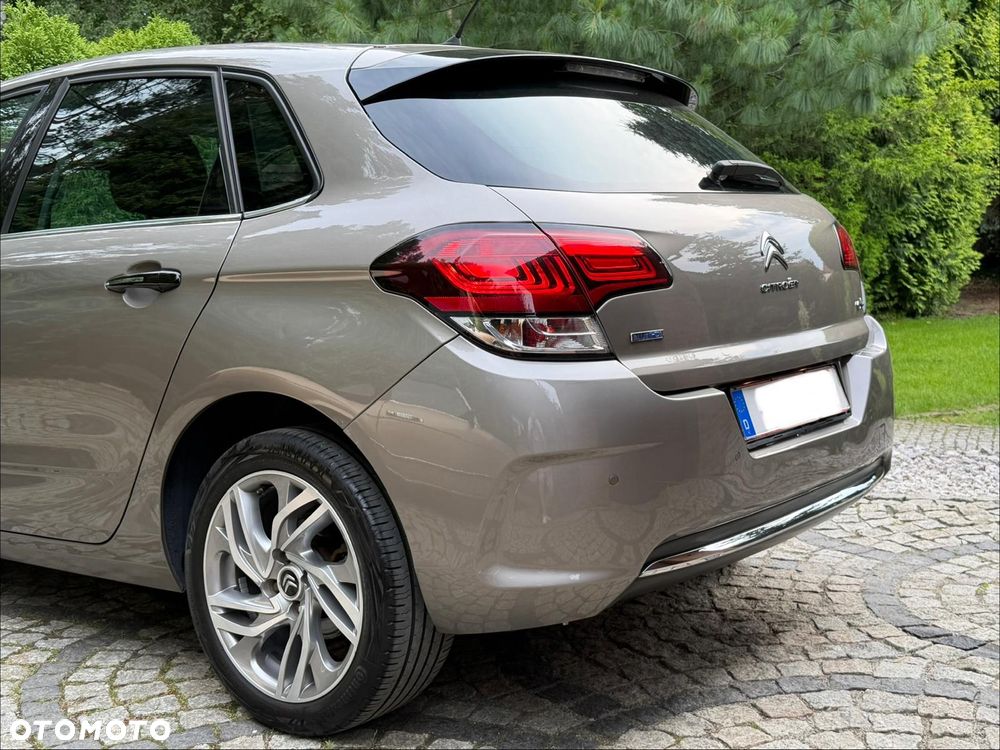 Citroën C4 BlueHDi 120 Stop&Start Shine - 9