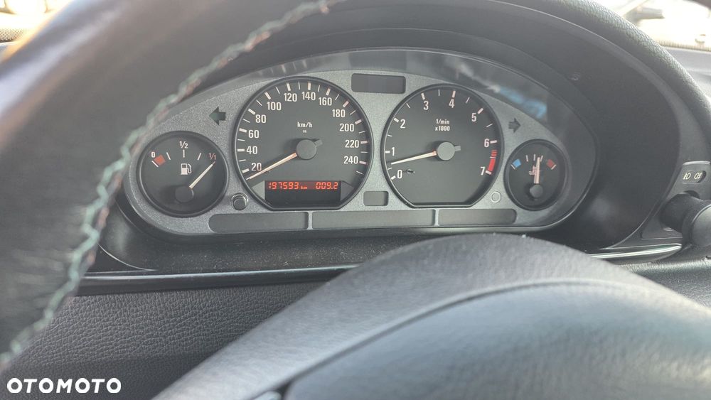 BMW Seria 3 - 9