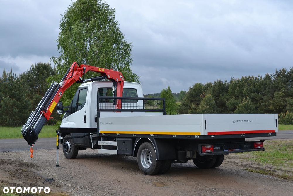 Iveco Daily 72C18 70C18 Skrzynia ładunkowa 5,2 m + nowy żuraw HC 45A2 Fassi F40 F50 - 9