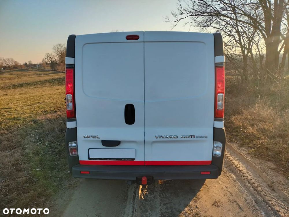 Opel vivaro - 4