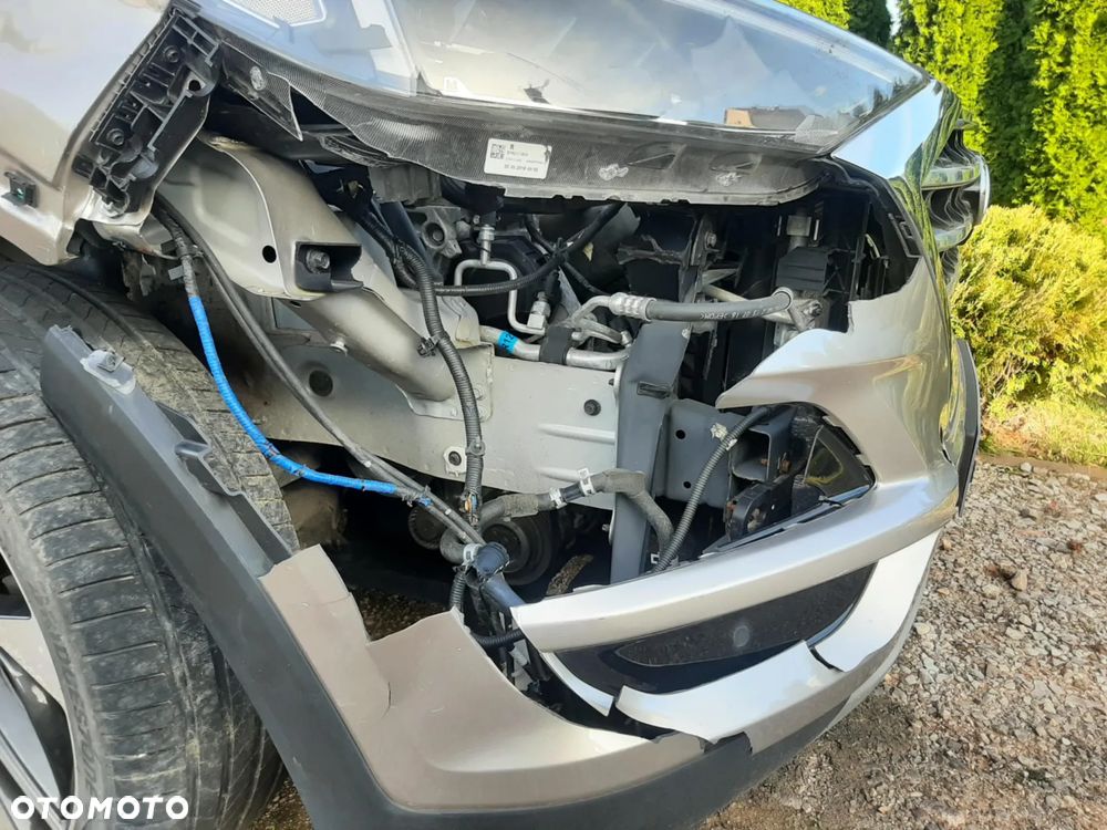 Nissan Qashqai 1.5 dCi TEKNA - 2