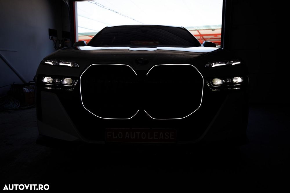 BMW Seria 7 - 10