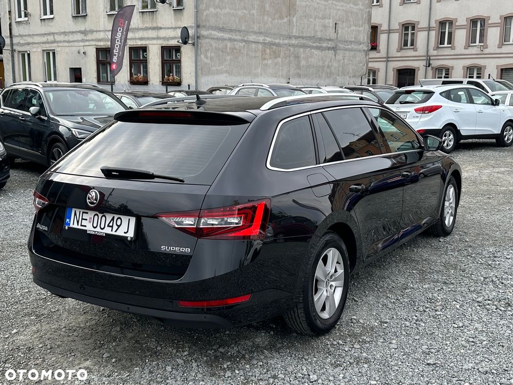 Skoda Superb 1.4 TSI ACT Ambition - 4