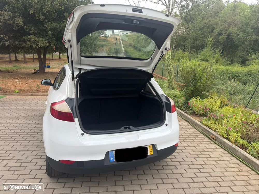 Renault Mégane 1.5 dCi Dynamique - 6