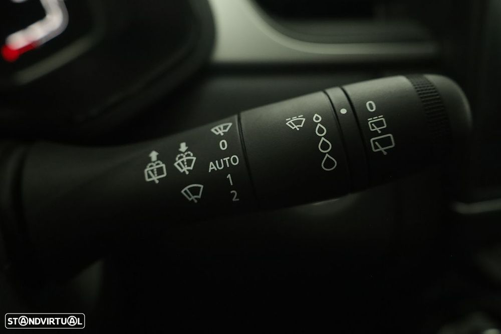 Renault Captur 1.0 TCe Techno Bi-Fuel - 18