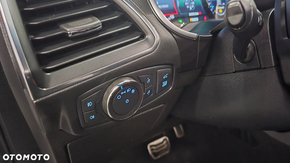 Ford Edge 2.0 EcoBlue Twin-Turbo 4WD ST-Line - 21