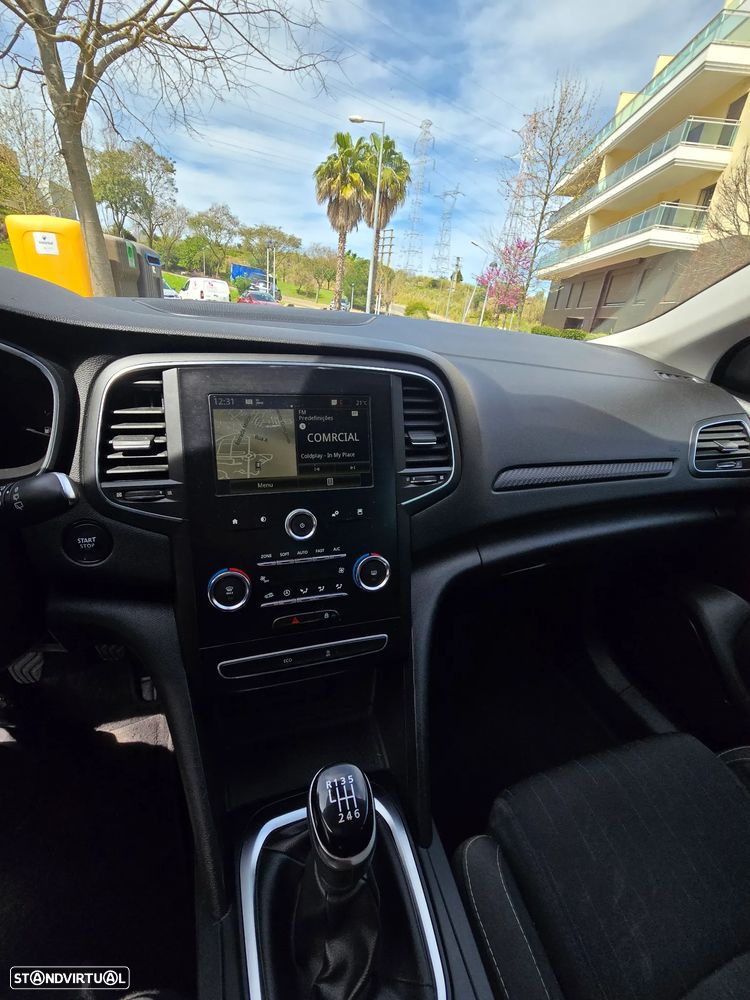 Renault Mégane Sport Tourer 1.5 Blue dCi Limited - 11