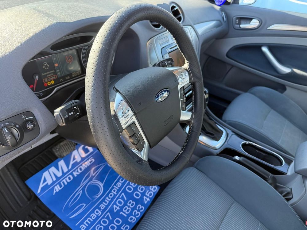 Ford Mondeo 2.0 TDCi Ambiente - 13