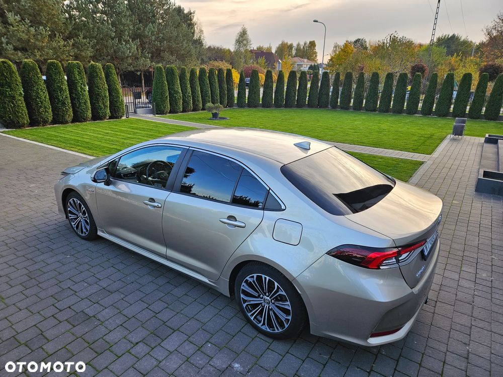 Toyota Corolla 1.8 Hybrid Comfort - 10