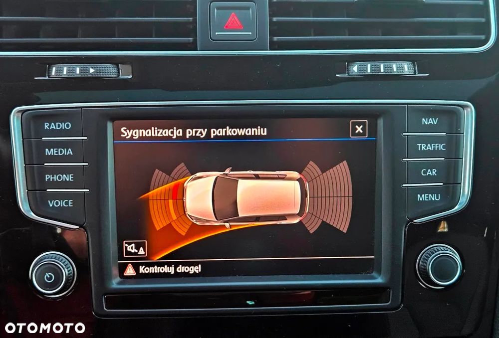 Volkswagen Golf 1.4 TSI BlueMotion Technology Allstar - 28