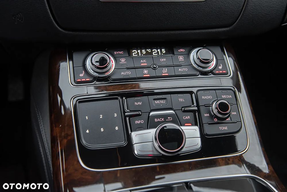 Audi A8 3.0 TDI DPF clean quattro tiptronic - 29