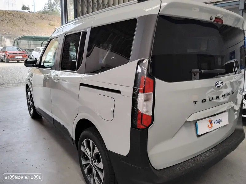 Ford Tourneo Courier 1.0 EcoBoost Titanium - 8