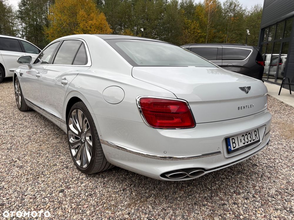Bentley Flying Spur - 8
