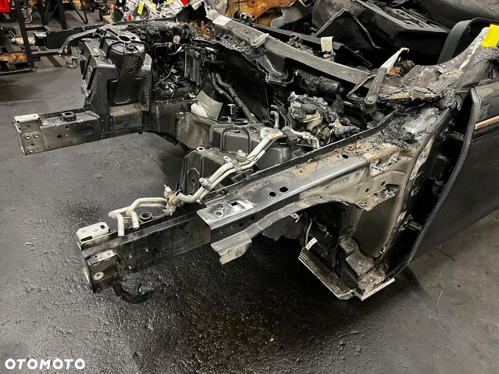 LEWY PRZÓD ĆWIARTKA PODŁUŻNICA FARTUCH PRÓG RANGE ROVER VELAR L560 - 4
