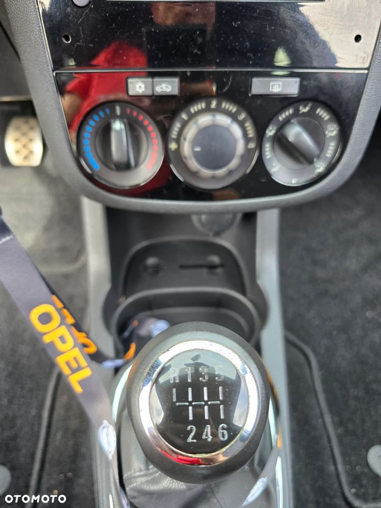 Opel Corsa 1.3 CDTI Color Edition - 24