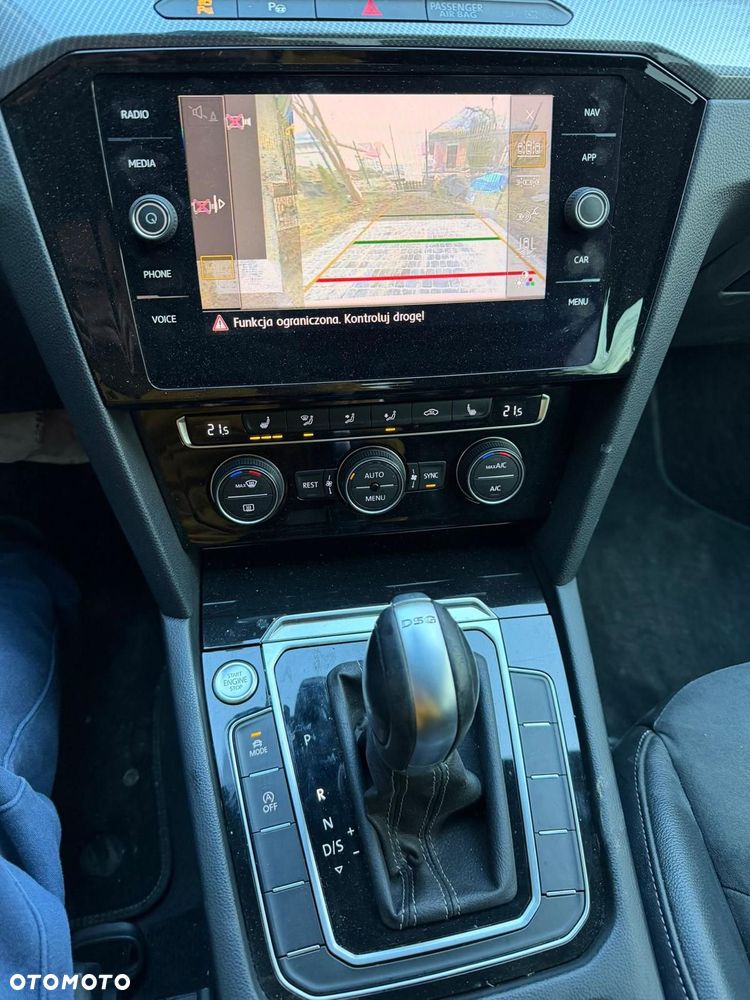 Volkswagen Arteon 2.0 TDI SCR R-Line DSG - 14