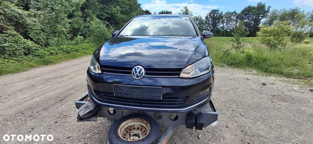 Volkswagen Golf 2.0 TDI BlueMotion Technology Lounge - 8