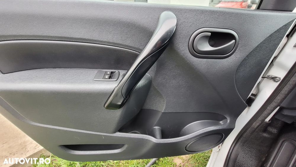 Renault Kangoo ENERGY dCi 90 FAP Start & Stop EXPERIENCE - 8