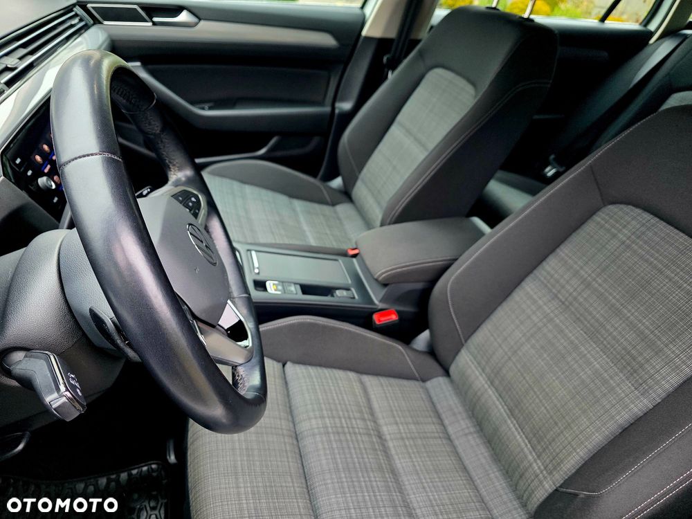 Volkswagen Passat 2.0 TDI EVO Business DSG - 25