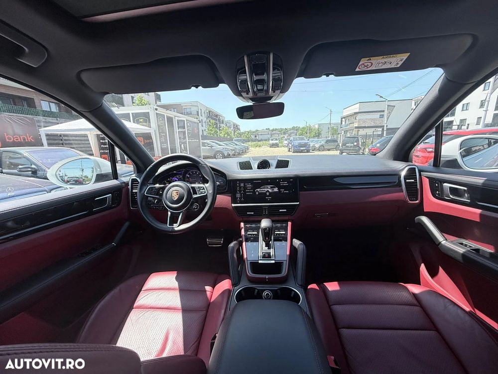 Porsche Cayenne S - 13
