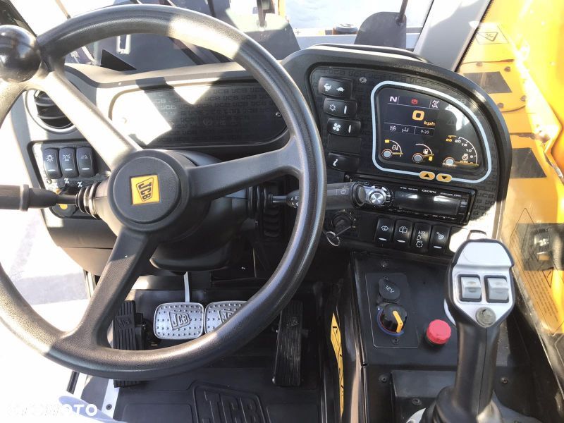 JCB 525-60 / ROK 2016/ /Ładowarki teleskopowa , 6 m - 1