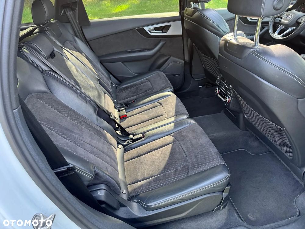 Audi Q7 3.0 TDI Quattro Tiptronic - 25