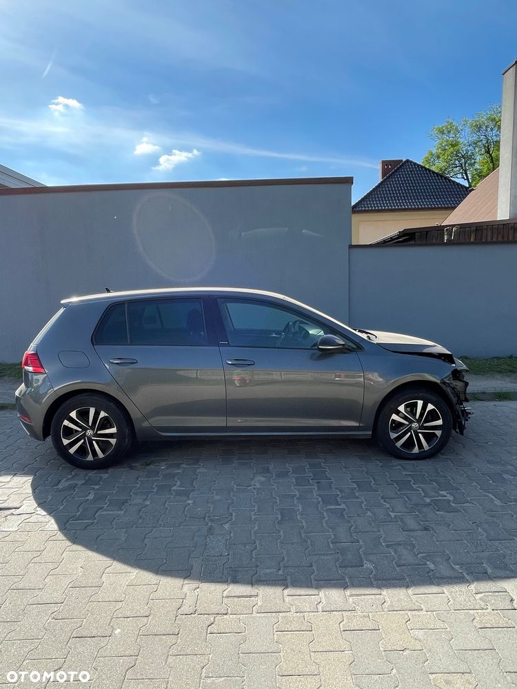 Volkswagen Golf 2.0 TDI SCR DSG IQ.DRIVE - 3