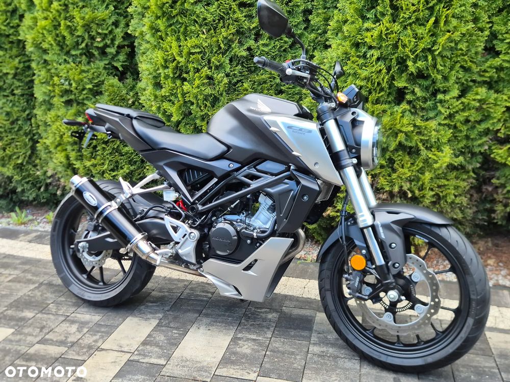 Honda CB - 2
