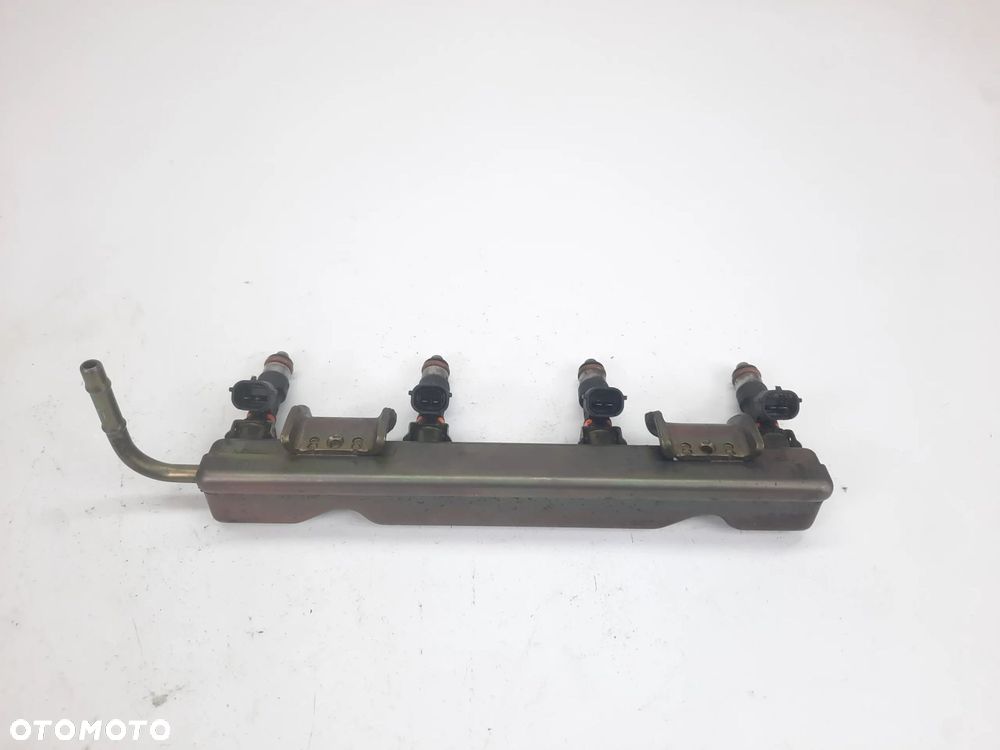 LISTWA WTRYSKOWA NISSAN MICRA K12 0280158013 1.2 - 2