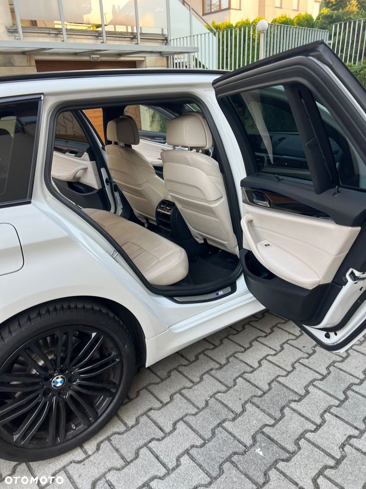 BMW Seria 5 520d xDrive M Sport sport - 15