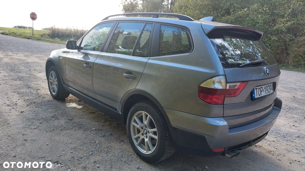 BMW X3 3.0d - 8