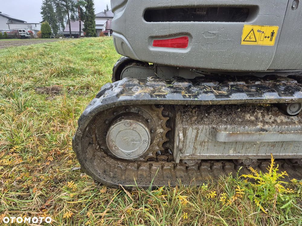 Takeuchi TB280FR - 13