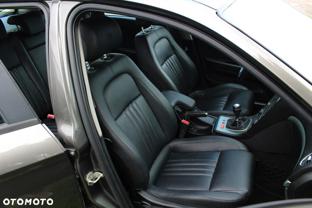 Alfa Romeo 159 - 25