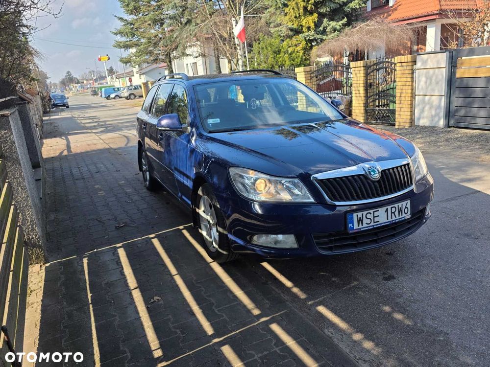 Skoda Octavia 2011 photo 4