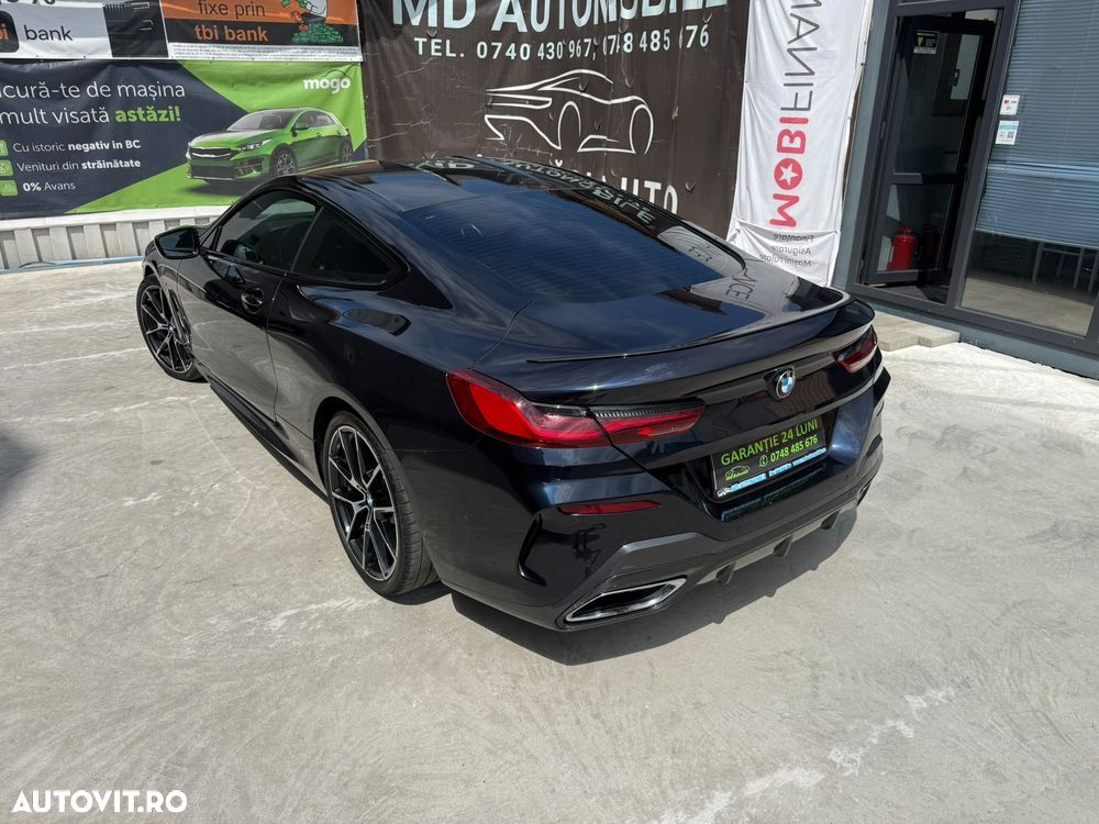 BMW Seria 8 - 24