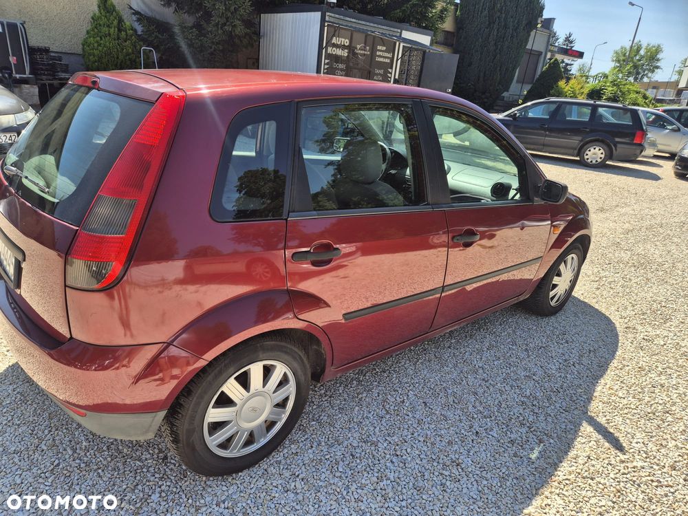 Ford Fiesta - 4