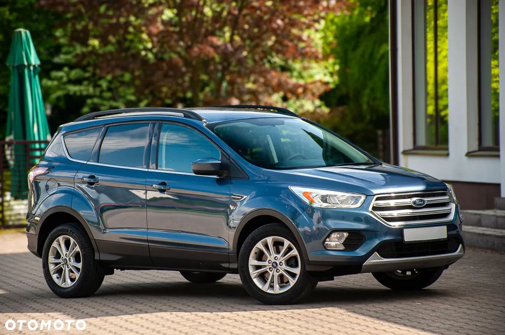 Ford Kuga 1.5 EcoBoost 4x4 Titanium - 29
