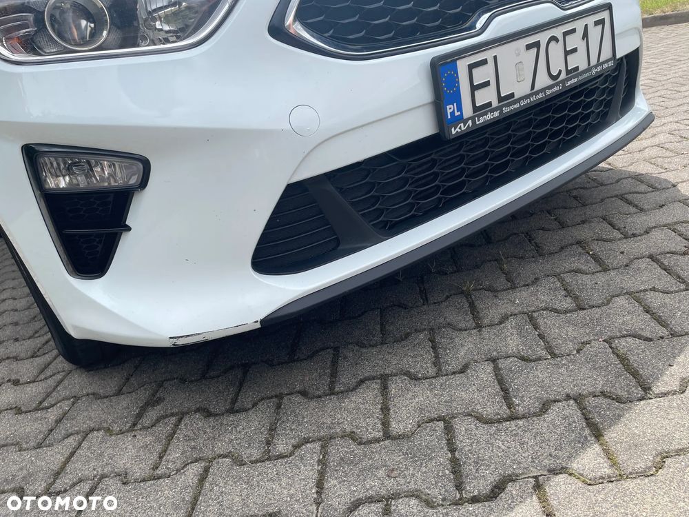 Kia Ceed 1.5 T-GDI M - 11