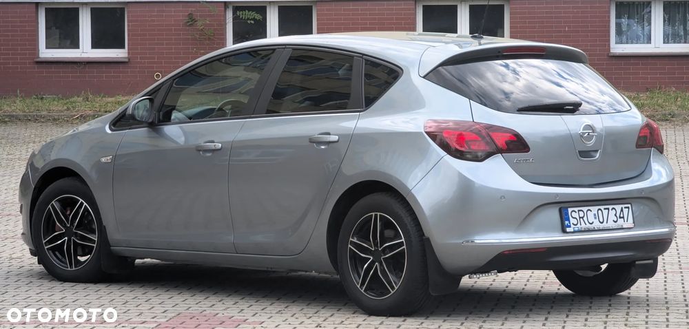 Opel Astra 1.4 T Sport - 22