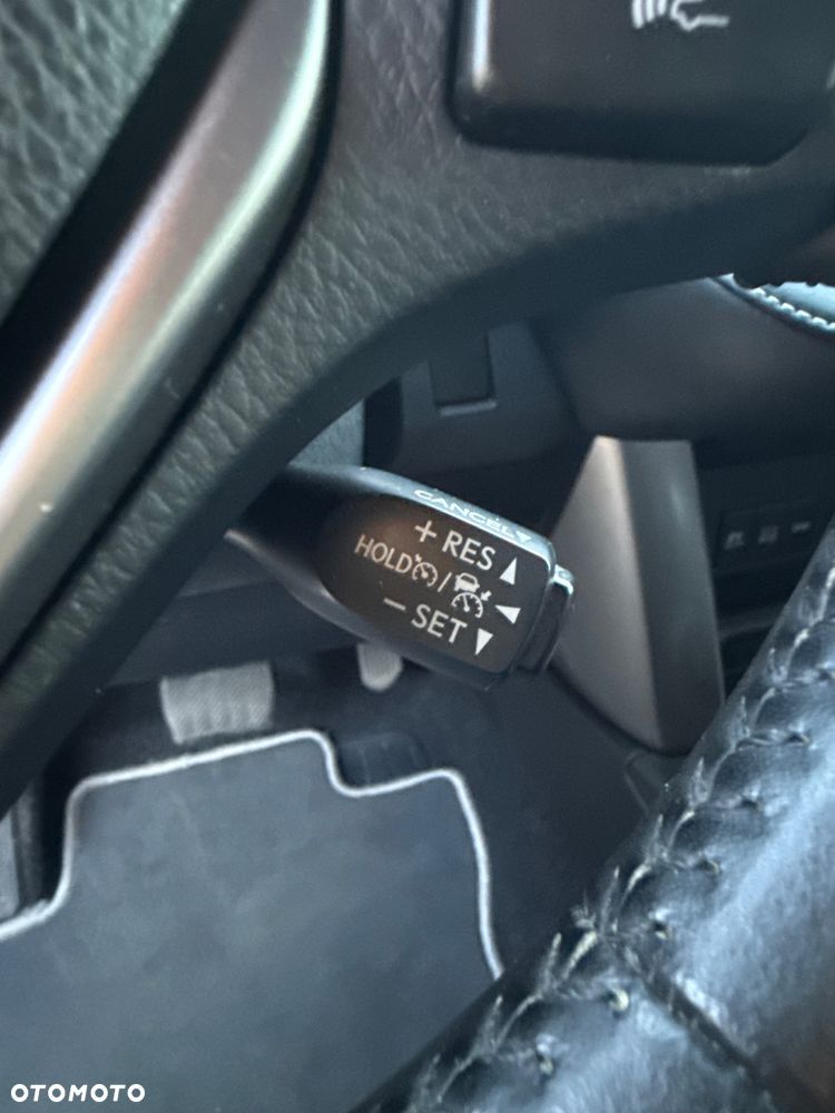Toyota RAV4 - 14