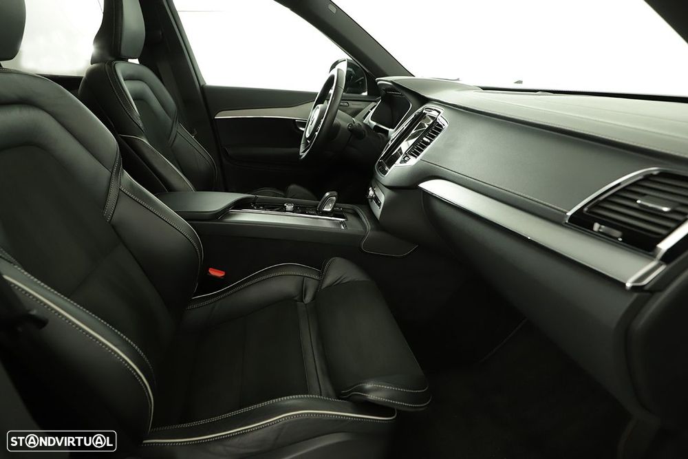 Volvo XC 90 2.0 T8 PHEV Core AWD - 26