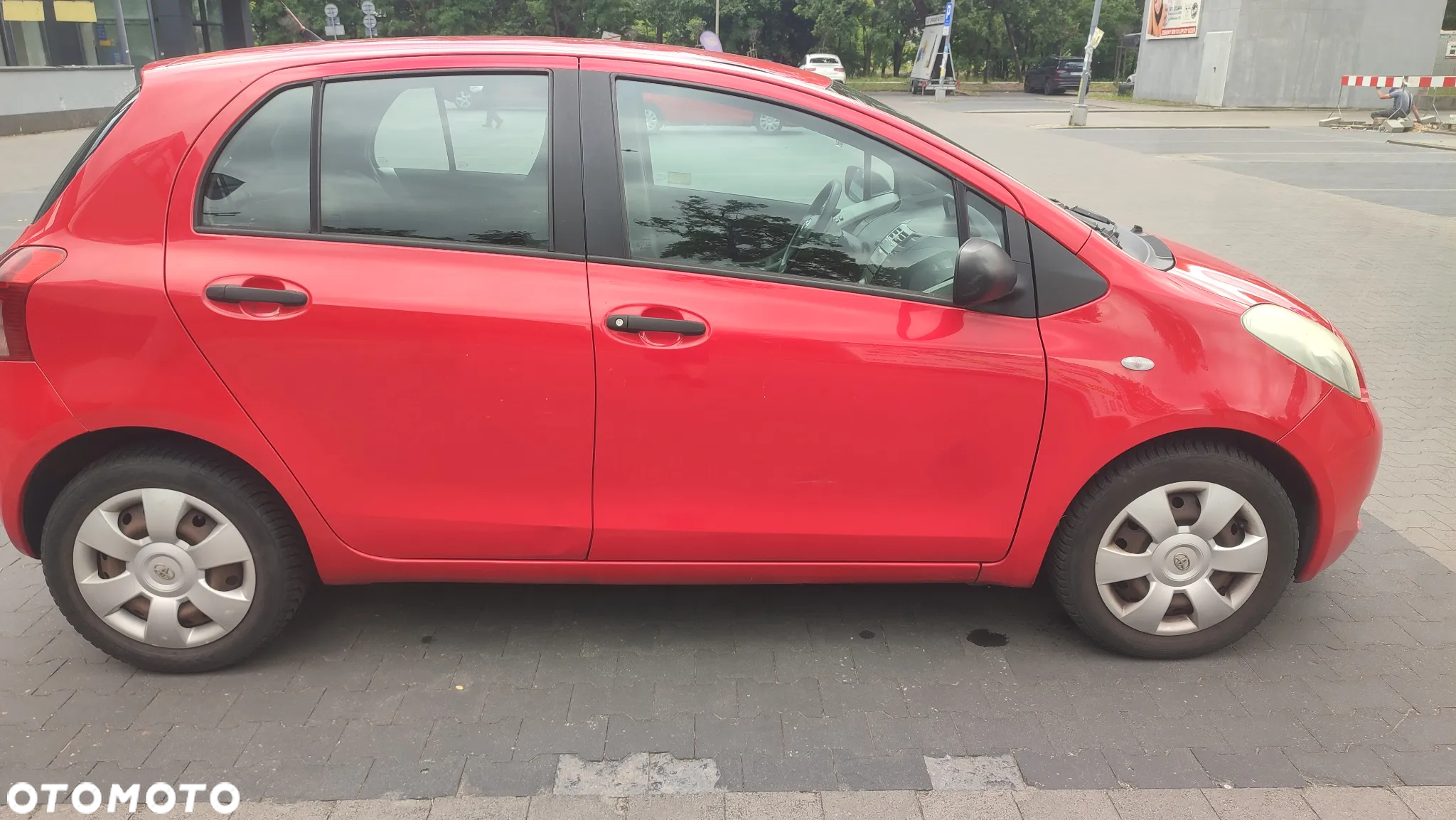 Toyota Yaris 1.3 Luna - 4