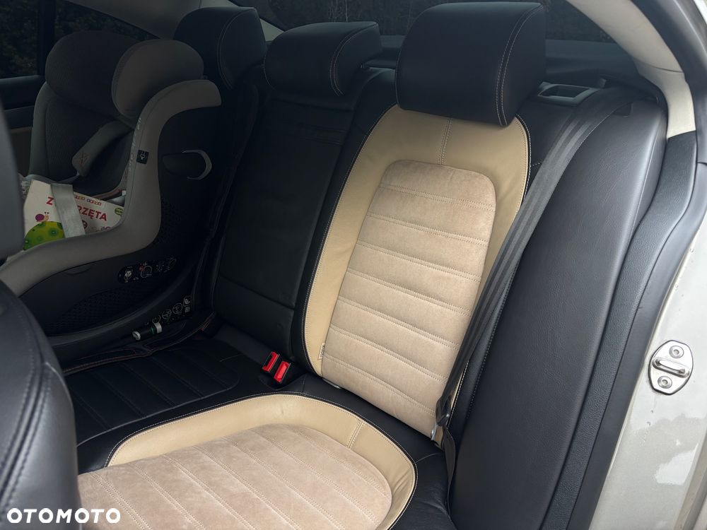 Volkswagen CC 2.0 TDI BlueMotion Technology - 20