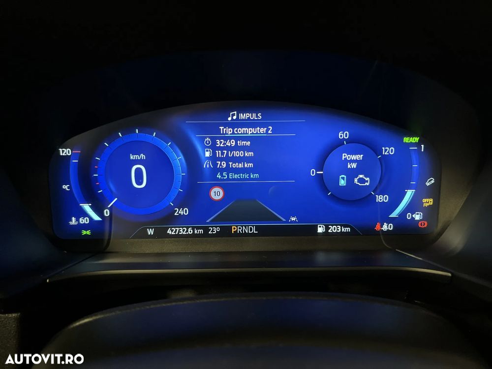 Ford Kuga 2.5 Duratec FHEV FWD Trend - 17