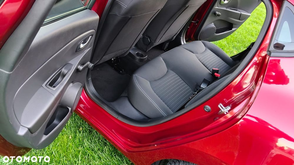 Renault Clio 1.2 16V 75 LIMITED - 30