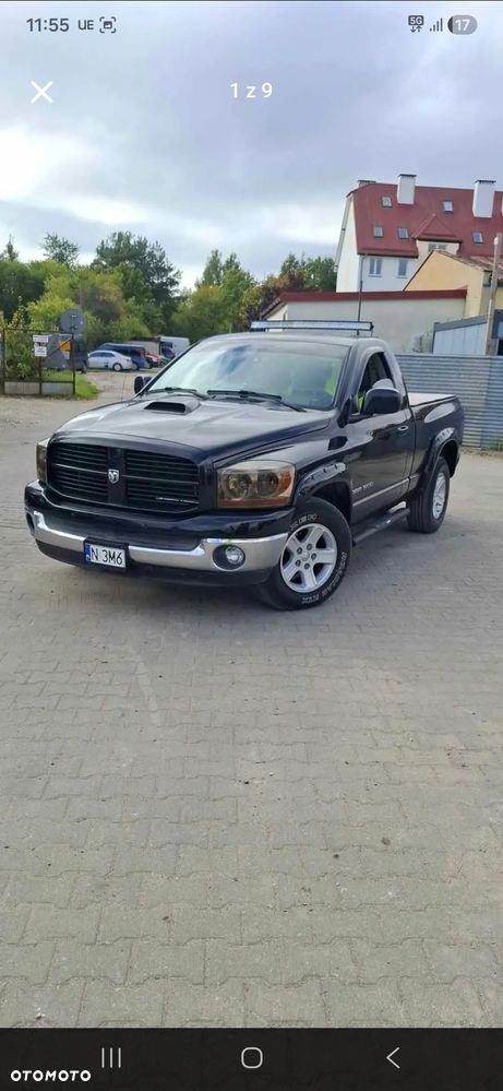 Dodge RAM - 1