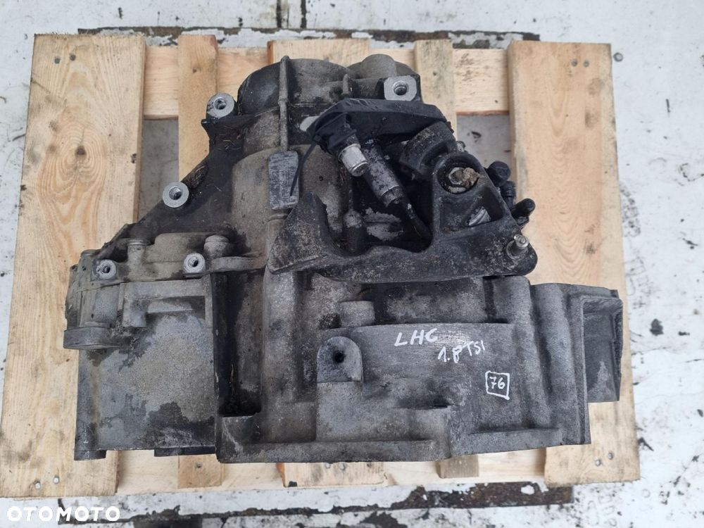 VW Golf VII 1.8 TSI SKRZYNIA BIEGÓW manualna LHC manual - 2